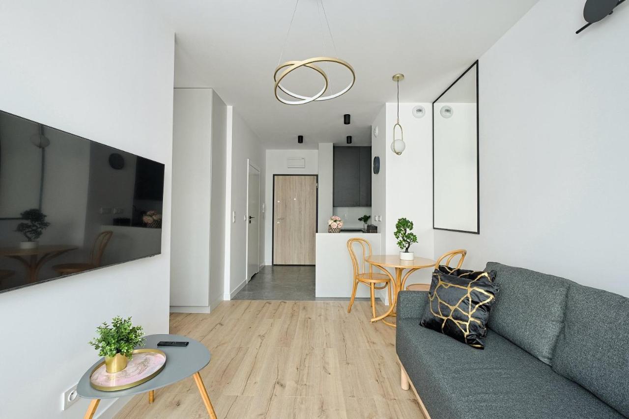 Optykow 3A Cozy Studio Promenada Apartment วอร์ซอ ภายนอก รูปภาพ